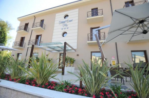 Hotel Dori Peschiera Del Garda